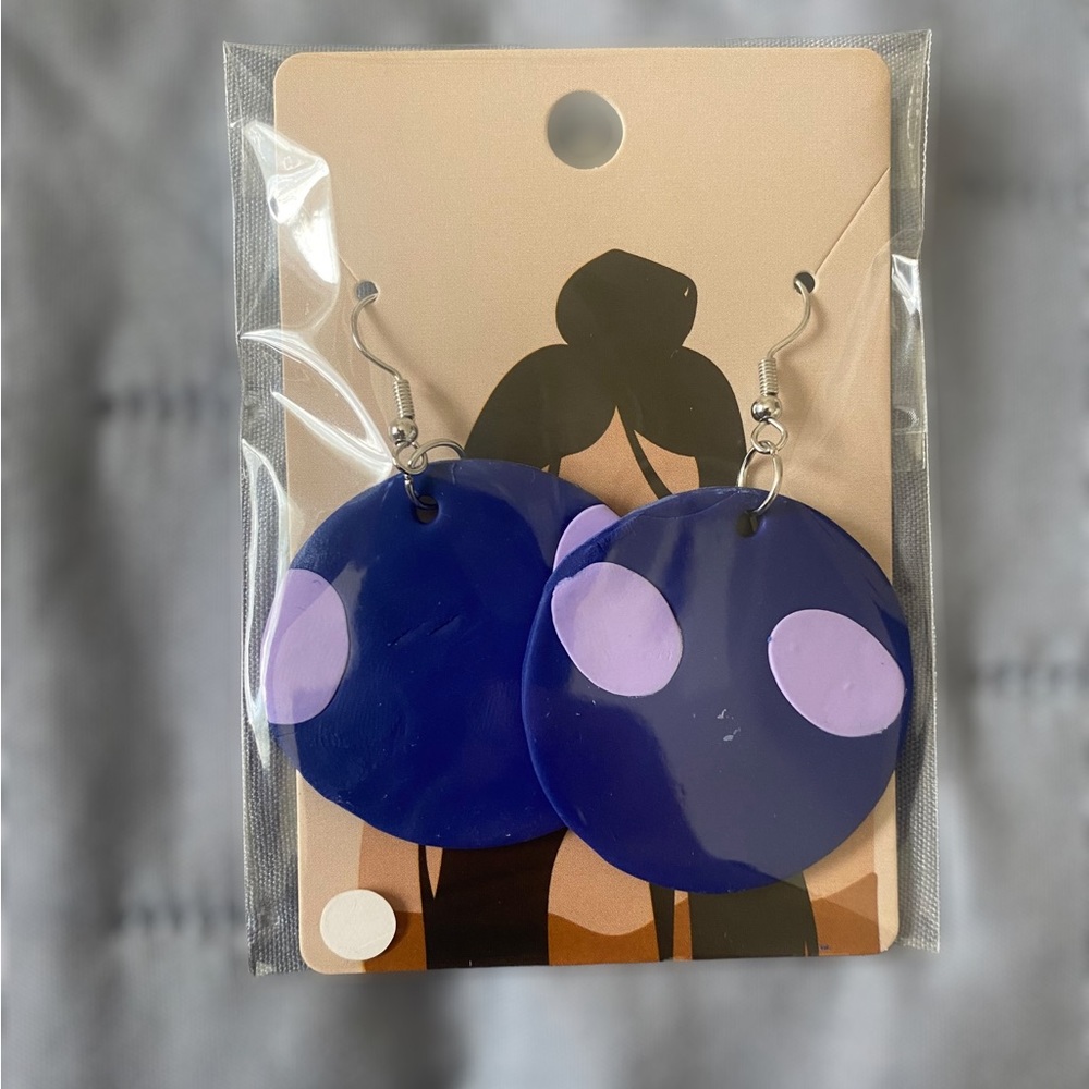 Dangle circle earrings